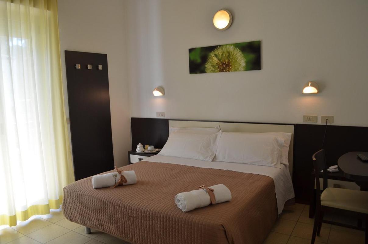 Hotel Europa Milano Marittima Habitación foto